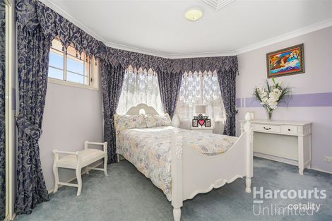 2 Haylen Pl, Edensor Park, NSW 2176