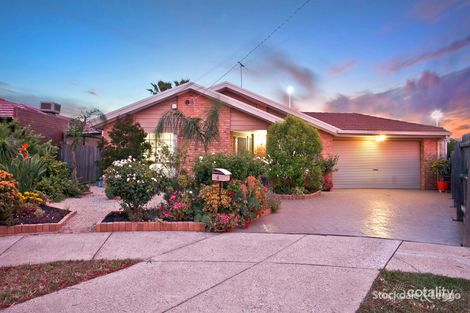 Property photo of 6 Campbell Avenue Deer Park VIC 3023