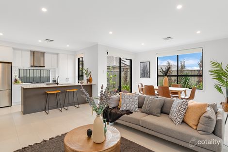 12 Maves Rd, Para Hills, SA 5096