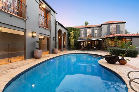 18 Binda Pl, Bundall, QLD 4217