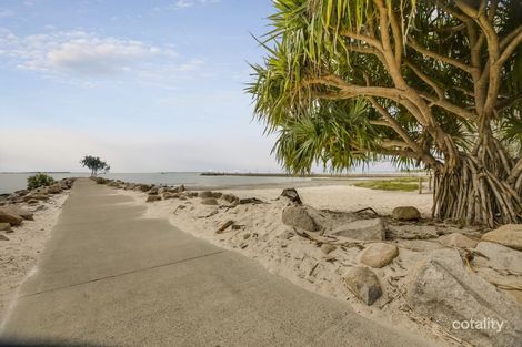 Property photo of 117 Wynnum Esplanade Wynnum QLD 4178