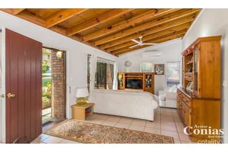 Property photo of 8 Pallinup Street Riverhills QLD 4074
