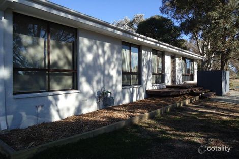 147 Learmonth Dr, Kambah, ACT 2902