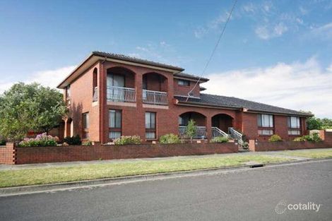 18 Leonard Cl, Clarinda, VIC 3169