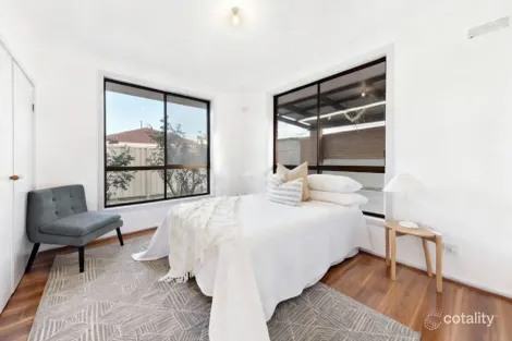 Property photo of 2/9 Entally Drive Albanvale VIC 3021