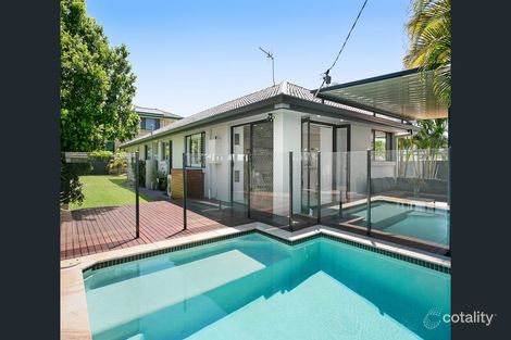 2 Eucalypt St, Palm Beach, QLD 4221