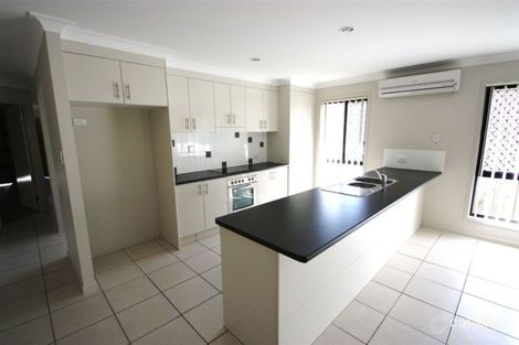 Property photo of 16 Currawong Crescent Upper Coomera QLD 4209