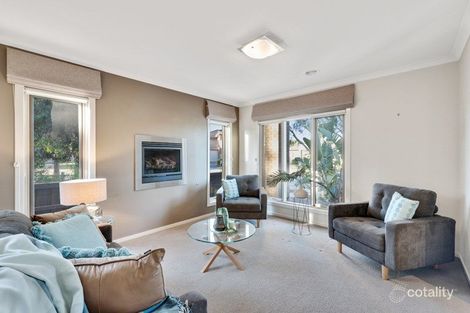 Property photo of 34 McKenzie Way Doreen VIC 3754