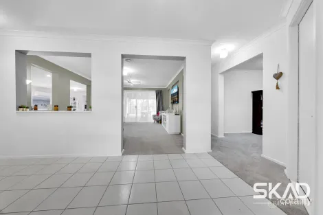 Property photo of 4 The Elms Boulevard Kilmore VIC 3764