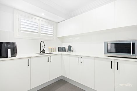 Property photo of 5 Hourglass Glen St Clair NSW 2759