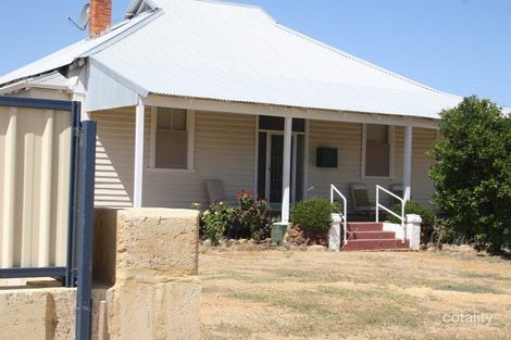 9 Wilson St, Wongan Hills, WA 6603