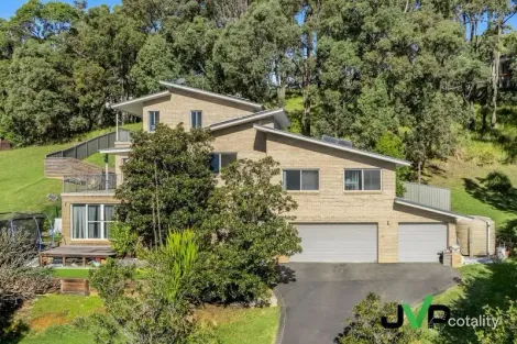 Property photo of 7 Bay View Place Korora NSW 2450