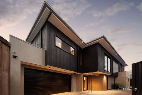 14 Needletail Cl, Kenmore, QLD 4069