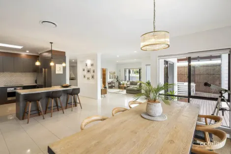 38 Sky Royal Tce, Burleigh Heads, QLD 4220