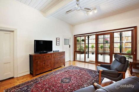 Property photo of 372 Dandenong Road Caulfield North VIC 3161