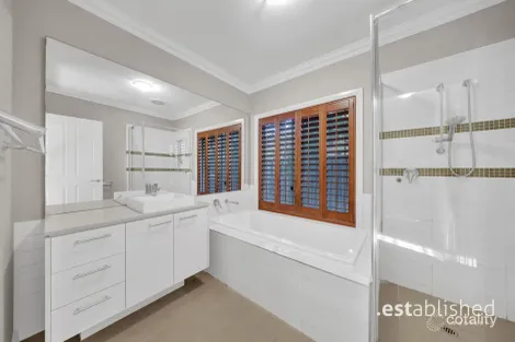Property photo of 2 Crescendo Ridge Point Cook VIC 3030