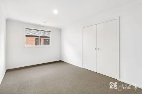 Property photo of 3 Spring Street Quarry Hill VIC 3550