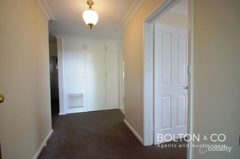 Property photo of 6 Warren Place Chifley ACT 2606