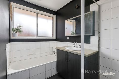 Property photo of 1 Thor Court Bundoora VIC 3083
