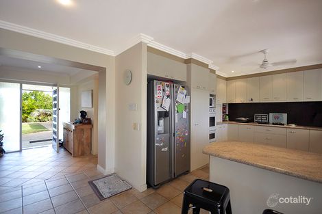 Property photo of 16 Gretel Drive Mermaid Waters QLD 4218