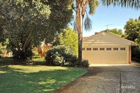 Property photo of 3 Flint Court Leeming WA 6149