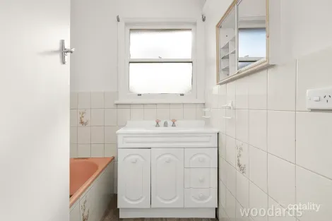 Property photo of 3 Oakern Street Mount Waverley VIC 3149