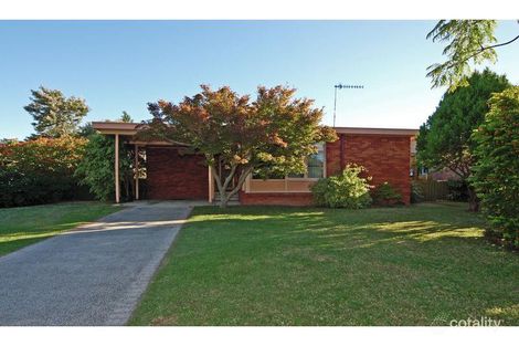 Property photo of 15 Wondalga Crescent Nowra NSW 2541