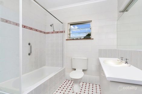 Property photo of 2/8A York Street Whitfield QLD 4870
