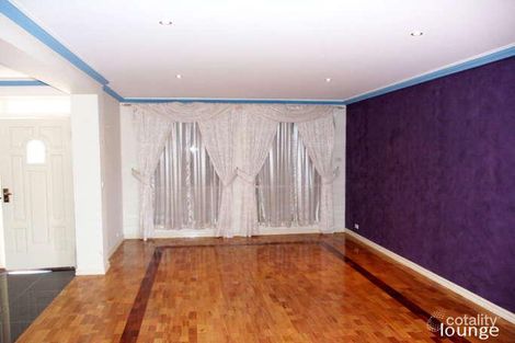 Property photo of 2 Torquita Court Hillside VIC 3037