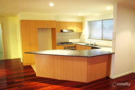 Property photo of 11 Appin Close Craigieburn VIC 3064
