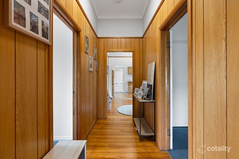 Property photo of 8 Vacy Street Newtown QLD 4350