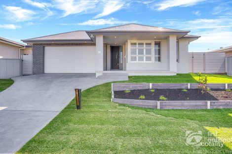 25 Shores Cres, Diamond Beach, NSW 2430