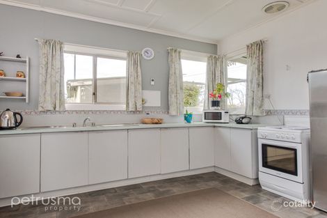 Property photo of 34 Karanja Court Karanja TAS 7140
