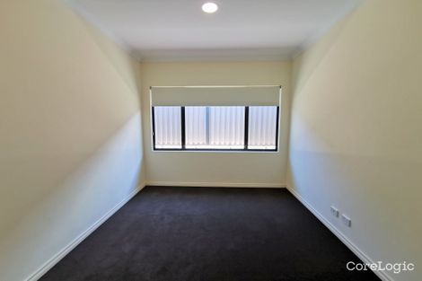 Property photo of 5 Bushside Drive Aveley WA 6069