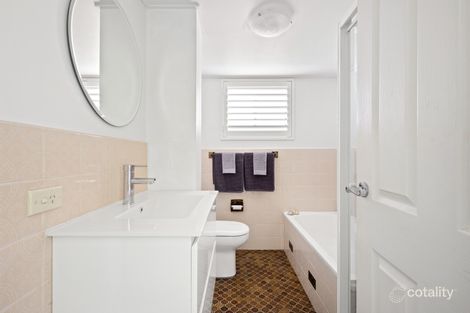 Property photo of 2/42 Crown Road Queenscliff NSW 2096