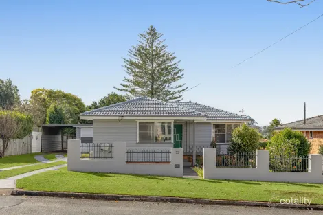 Property photo of 35 Flinders Centenary Heights QLD 4350