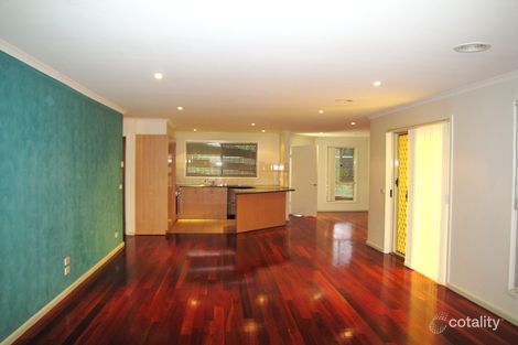 Property photo of 11 Appin Close Craigieburn VIC 3064