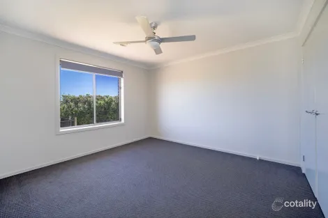 Property photo of 17 Armytage Avenue Dennington VIC 3280