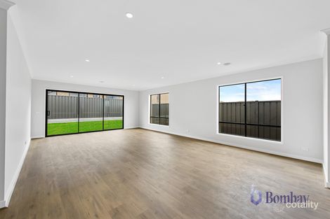 Property photo of 27 Koeks Vista Kalkallo VIC 3064