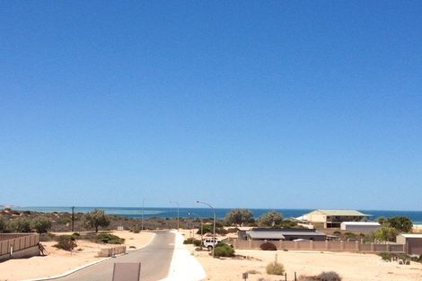 27 Oakley Rdge, Denham, WA 6537