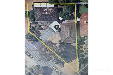 Property photo of 115B Fifth Road Armadale WA 6112