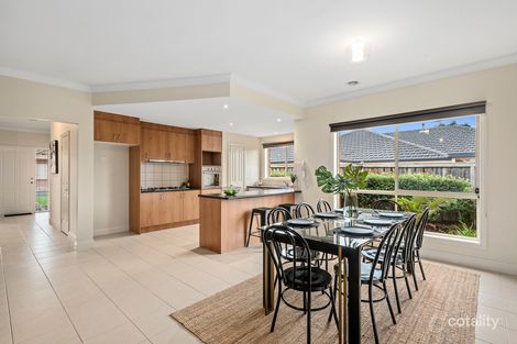 Property photo of 5 Hanna Crescent Doreen VIC 3754