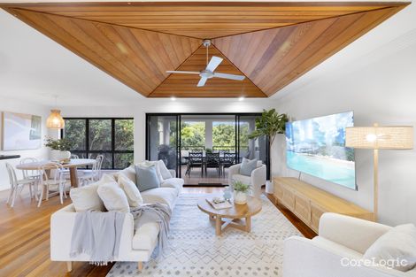 Property photo of 17 Oceanic Drive Warana QLD 4575