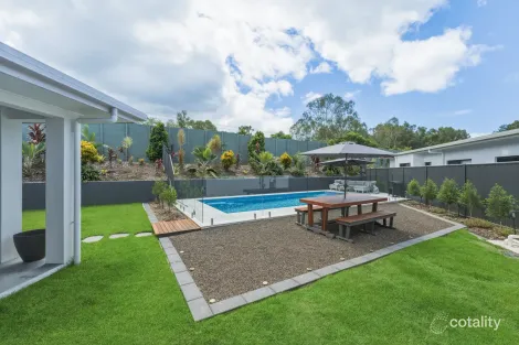 Property photo of 16 Kiama Trail Clifton Beach QLD 4879