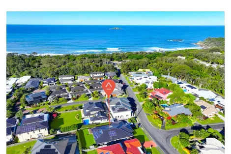 Property photo of 23 Split Solitary Road Sapphire Beach NSW 2450