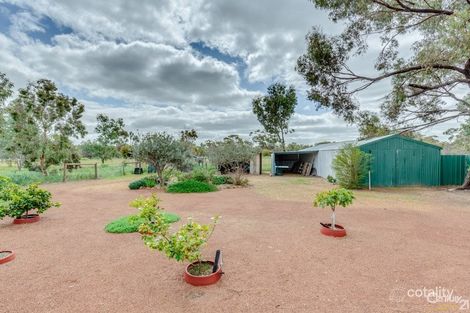 Property photo of 42 Great Southern Highway Beverley WA 6304