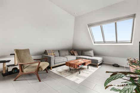 Property photo of 21/17 Ellesmere Road Windsor VIC 3181
