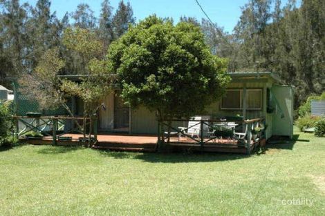 Property photo of 16 Diggers Crescent Great Mackerel Beach NSW 2108