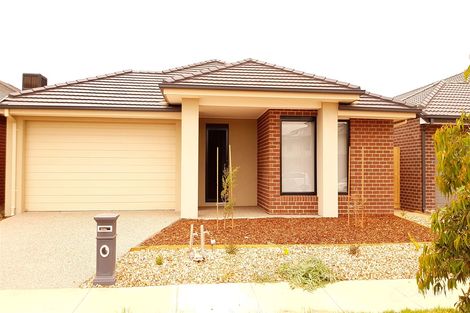 Property photo of 95 Stanmore Crescent Wyndham Vale VIC 3024