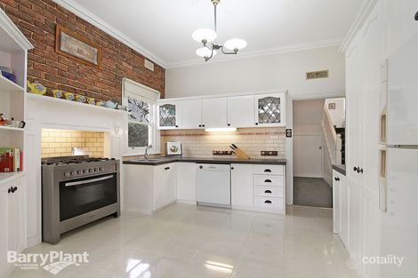 Property photo of 37 Williams Lane Ferntree Gully VIC 3156